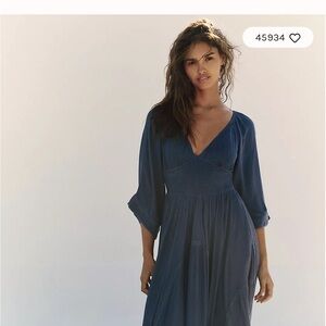 BRAND NEW NEVER WORN Elegant Blue Women's Dress